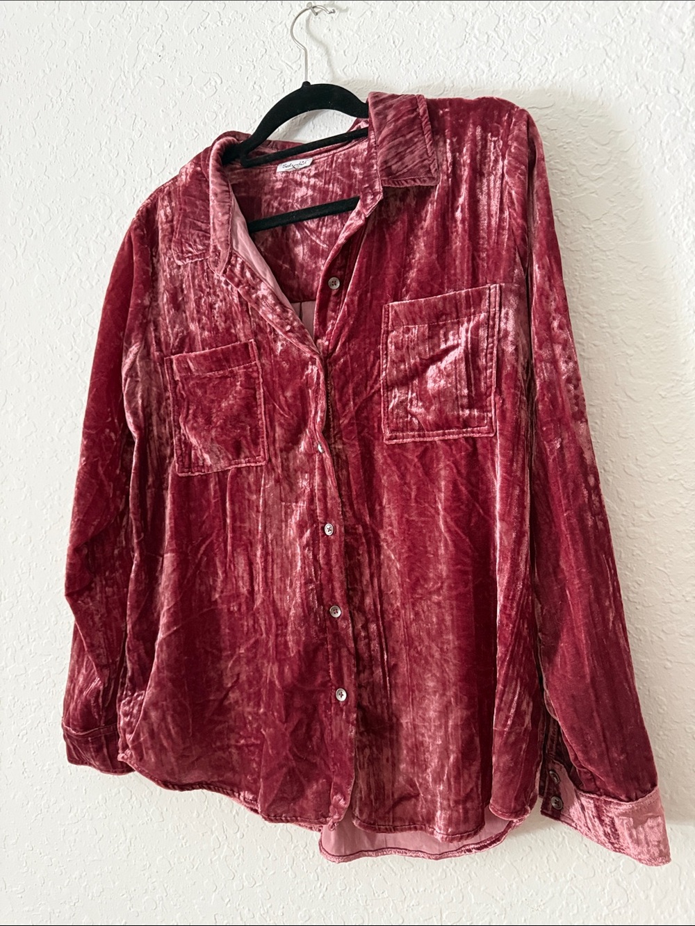 Splendid Moonstone Velvet Shirt in Maroon - Large